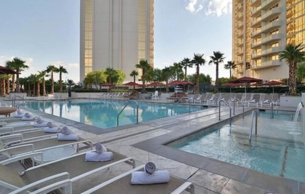 The Signature At Mgm Grand By Suiteness Las Vegas Exterior photo